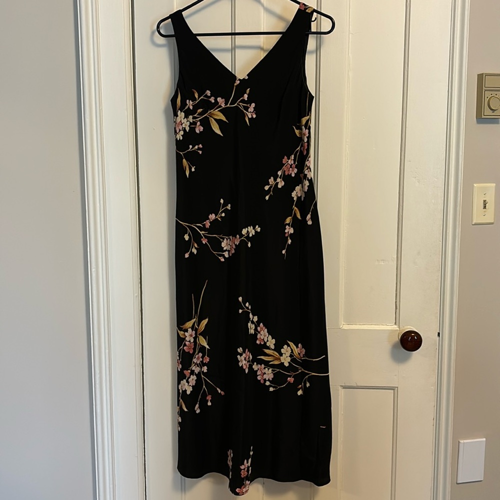 Jones New York midi cocktail dress, size 8P, black with flowers